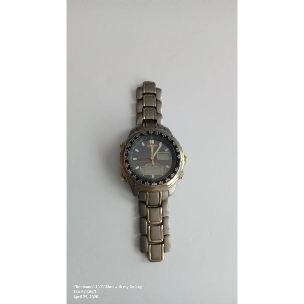 Citizen Alarm Chronograph‎ Titanium WR100 World Time Watch